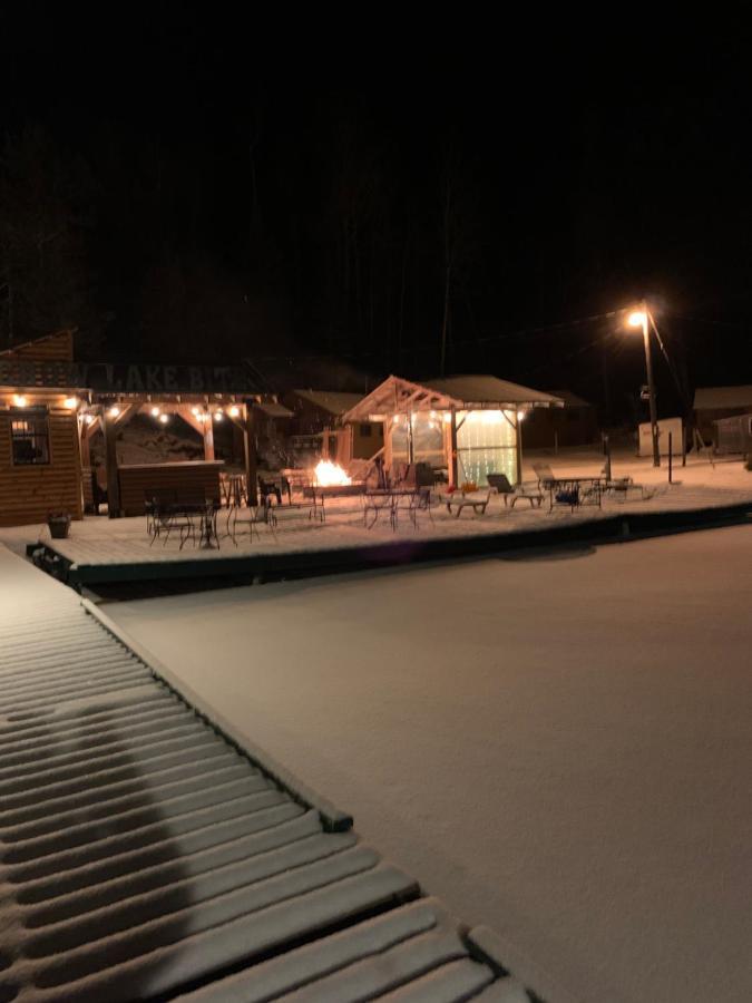 Muskie Bay Resort Nestor Falls Eksteriør billede