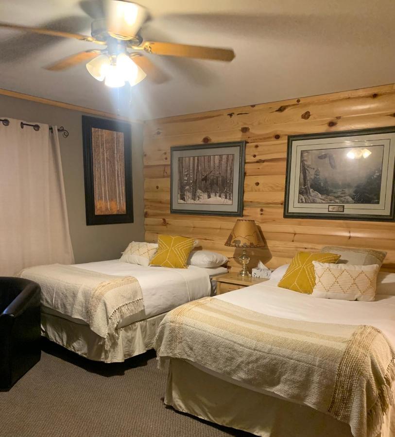 Muskie Bay Resort Nestor Falls Eksteriør billede