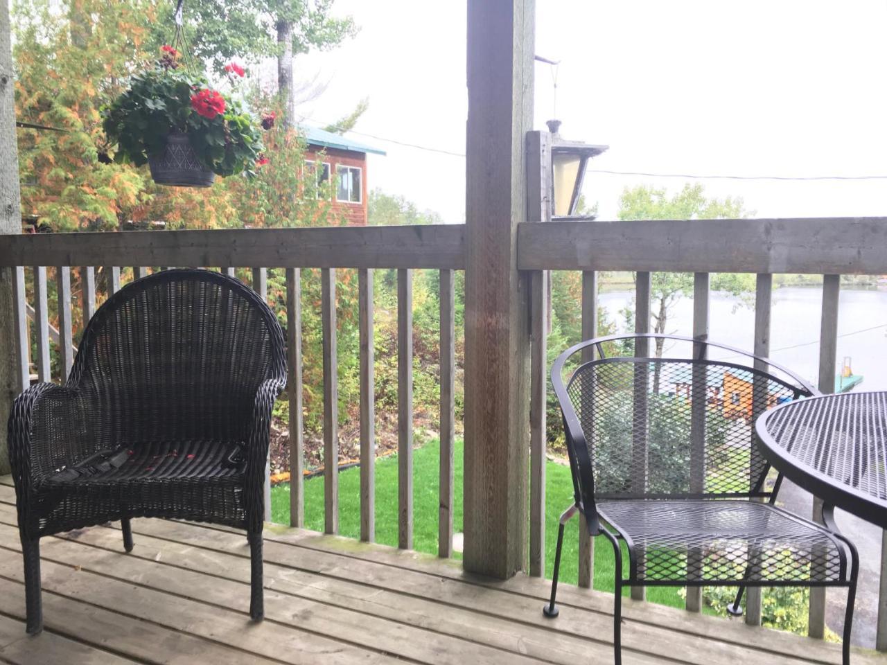 Muskie Bay Resort Nestor Falls Eksteriør billede